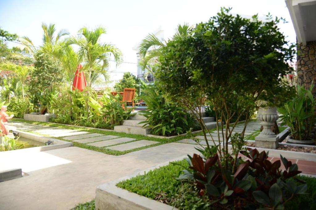 Ropanha Boutique Hotel Sihanoukville Exterior photo