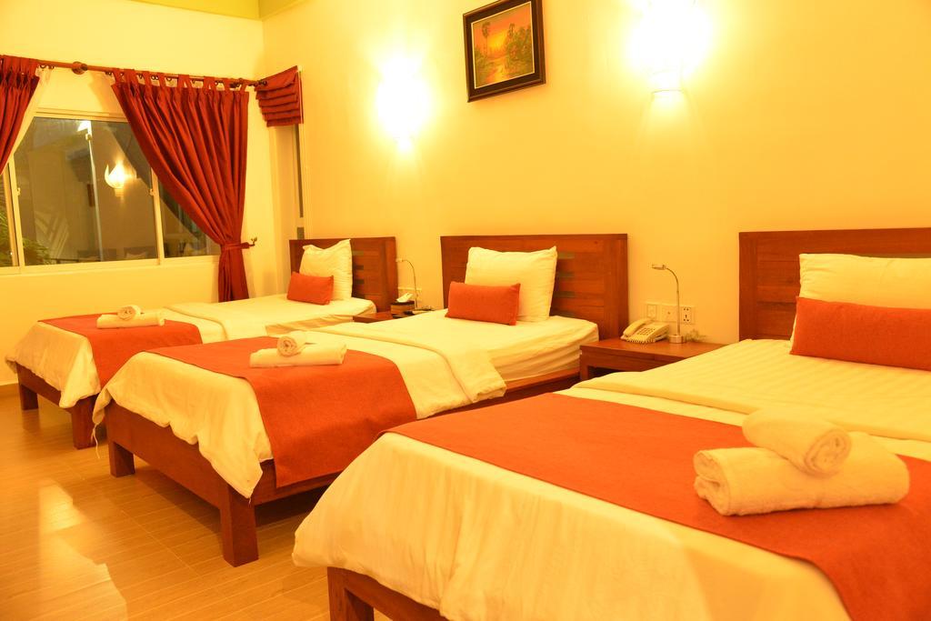 Ropanha Boutique Hotel Sihanoukville Exterior photo