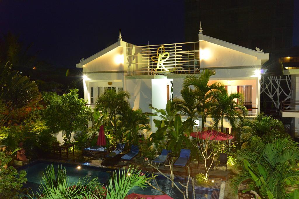 Ropanha Boutique Hotel Sihanoukville Exterior photo