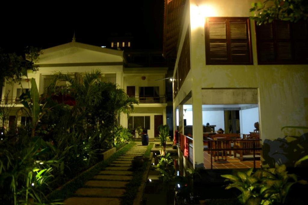 Ropanha Boutique Hotel Sihanoukville Exterior photo